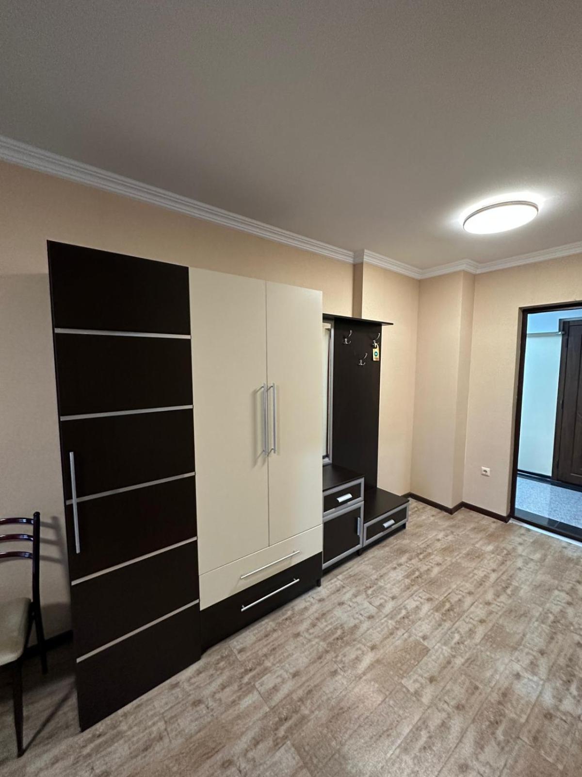 Pirosmani Mini Hotel バトゥーミ エクステリア 写真