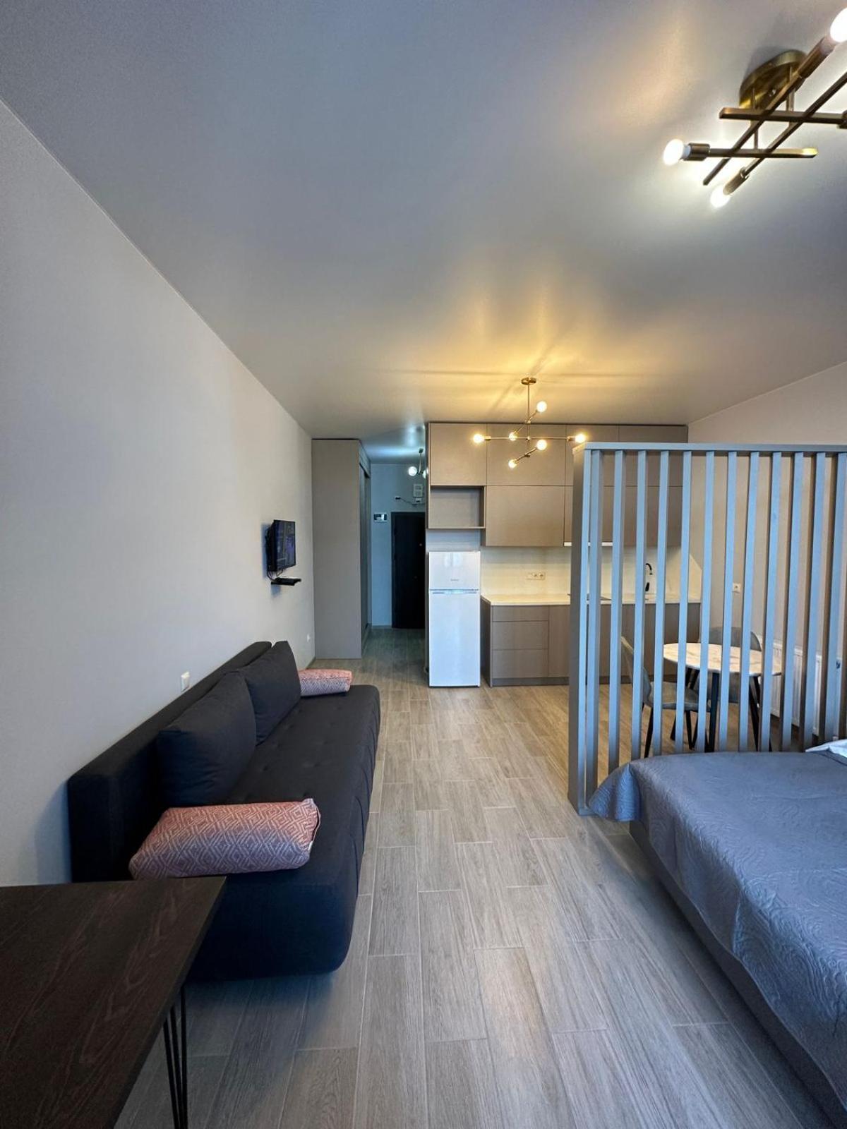 Pirosmani Mini Hotel バトゥーミ エクステリア 写真